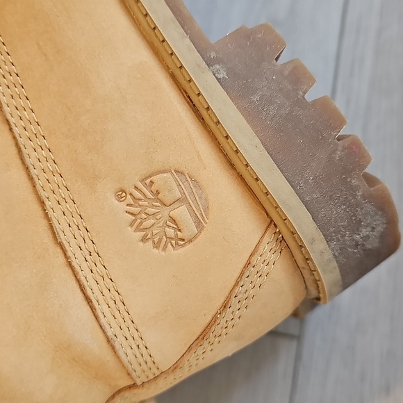 Timberland Premium Waterproof Wheat Nubuck Fur Trim 6" Boots Girls Size 4 - Picture 8 of 15